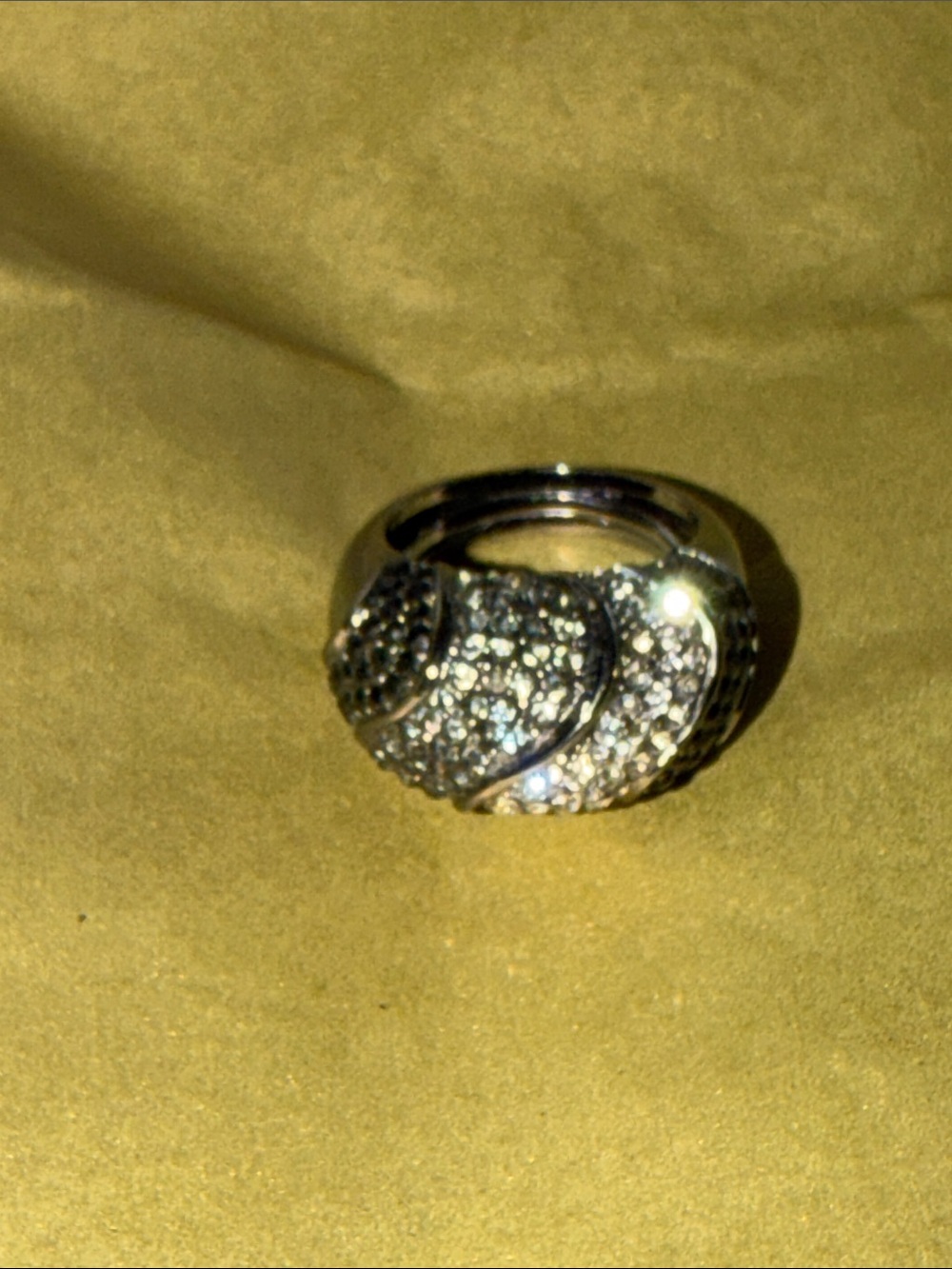 Ring size 7 grey black and clear crystal sparkling swirls of light - Picture 5 of 15
